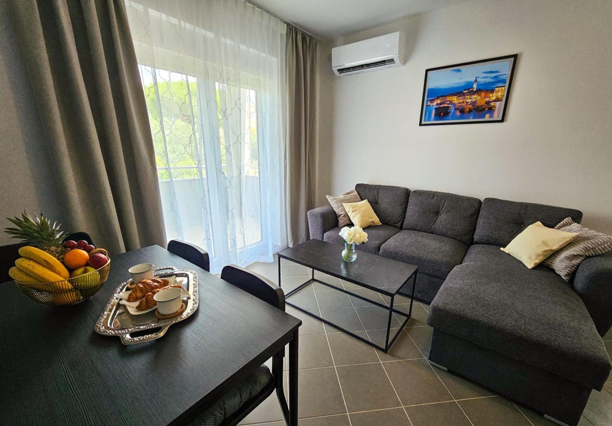 Apartments P&J Medolino Habitación foto